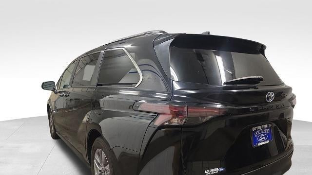 2024 Toyota Sienna XLE 8-Passenger