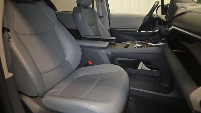 2024 Toyota Sienna XLE 8-Passenger
