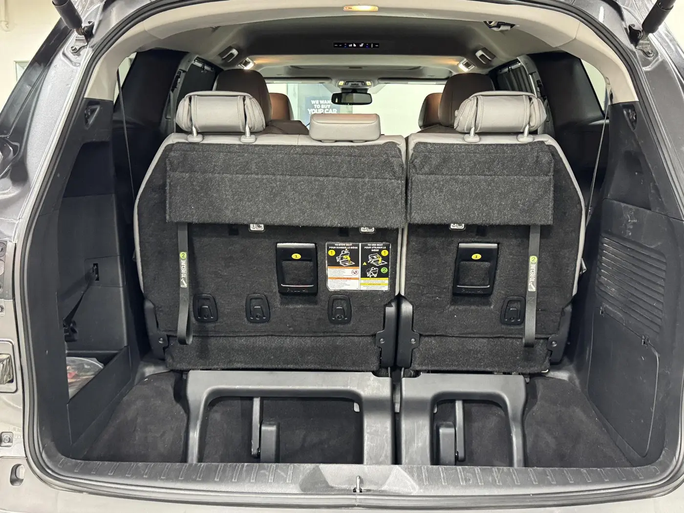 2025 Toyota Sienna - $43,698