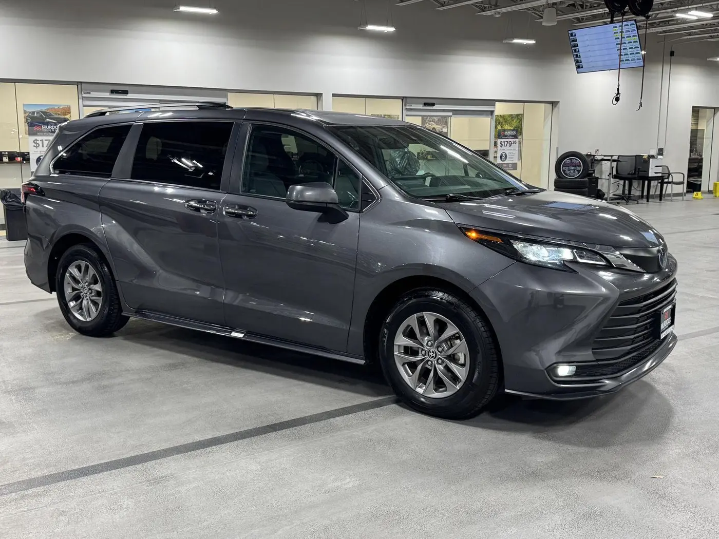 2025 Toyota Sienna - $43,698