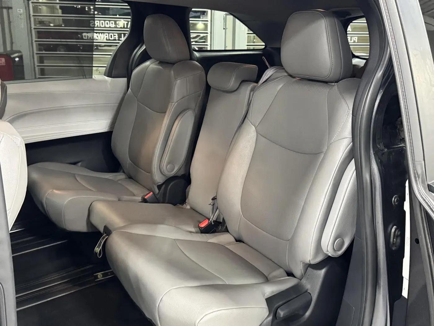 2025 Toyota Sienna - $43,698