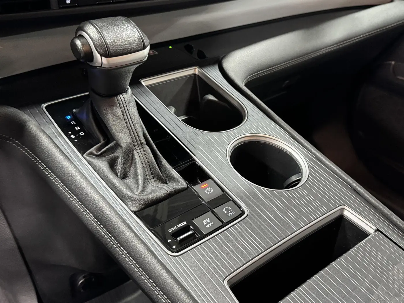 2025 Toyota Sienna - $43,698