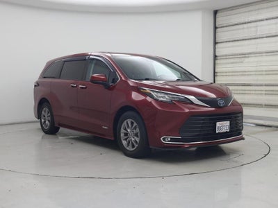 2021 Toyota Sienna AWD XLE 7-Passenger 4DR Mini-Van