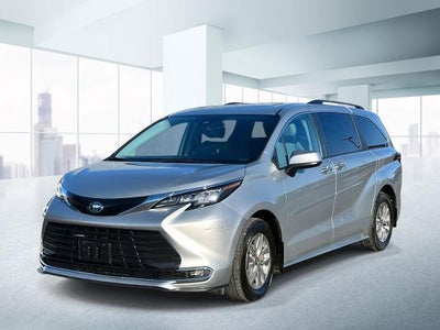 Photo of a 2022 Toyota Sienna AWD XLE 7-Passenger 4DR Mini-Van for sale