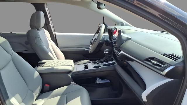 2026 Toyota Sienna XLE 7-Passenger