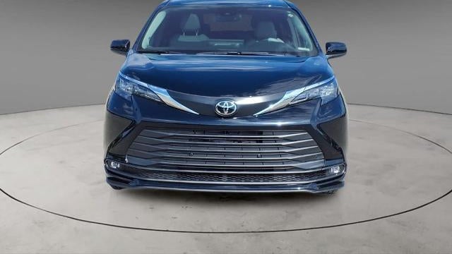 2026 Toyota Sienna XLE 7-Passenger