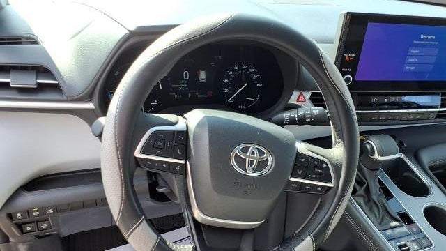 2026 Toyota Sienna XLE 7-Passenger