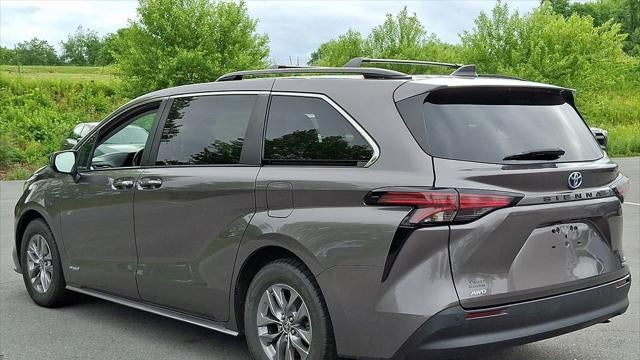 2021 Toyota Sienna XLE 7-Passenger