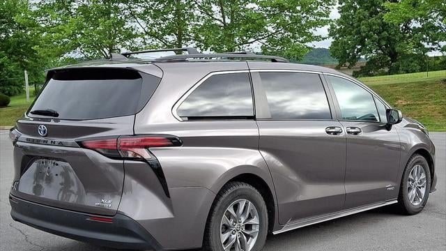 2021 Toyota Sienna XLE 7-Passenger