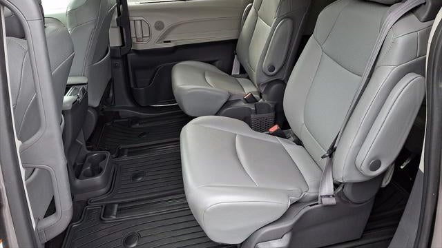 2021 Toyota Sienna XLE 7-Passenger