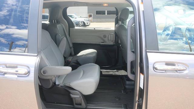 2023 Toyota Sienna XLE 7-Passenger