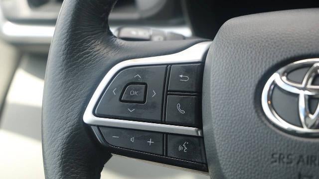 2023 Toyota Sienna XLE 7-Passenger