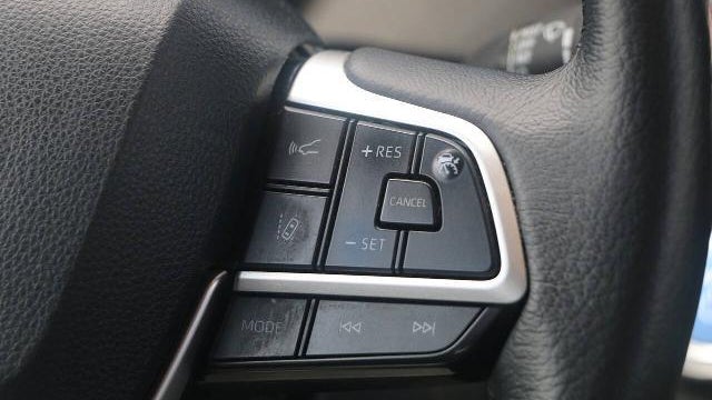 2023 Toyota Sienna XLE 7-Passenger