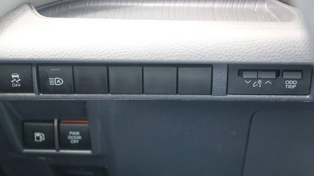 2023 Toyota Sienna XLE 7-Passenger