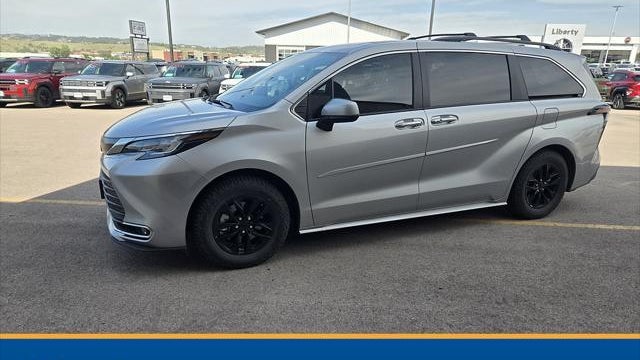 Preowned 2023 Toyota Sienna XLE 7-Passenger for Sale