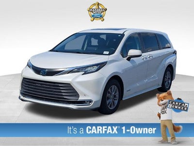 2021 Toyota Sienna AWD XLE 7-Passenger 4DR Mini-Van