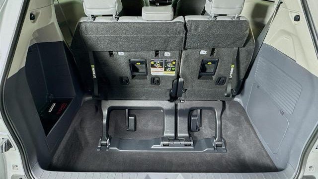 2024 Toyota Sienna XLE 7-Passenger