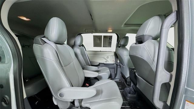 2024 Toyota Sienna XLE 7-Passenger