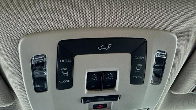 2024 Toyota Sienna XLE 7-Passenger