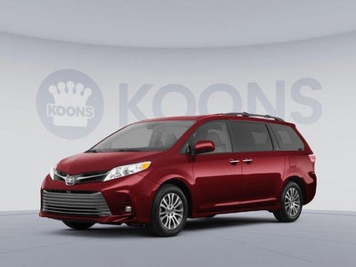 2018 Toyota Sienna XLE 7-Passenger Auto Access Seat 4DR Mini-Van