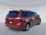 2018 Sienna Thumbnail 8