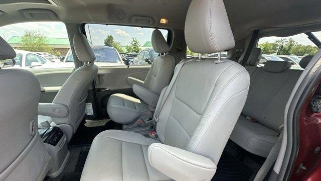 2018 Toyota Sienna XLE 8-Passenger