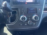 2017 Sienna Thumbnail 25