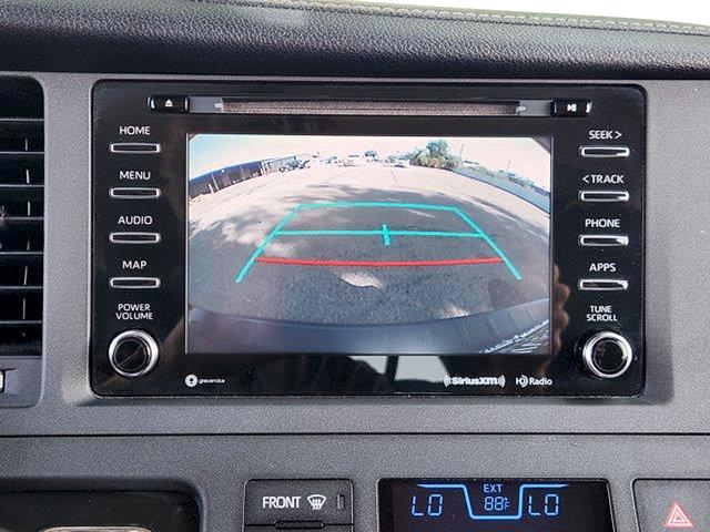 2018 Toyota Sienna - $18,995