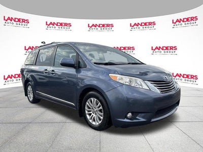 Photo of a 2017 Toyota Sienna XLE 7-Passenger Auto Access Seat 4DR Mini-Van for sale