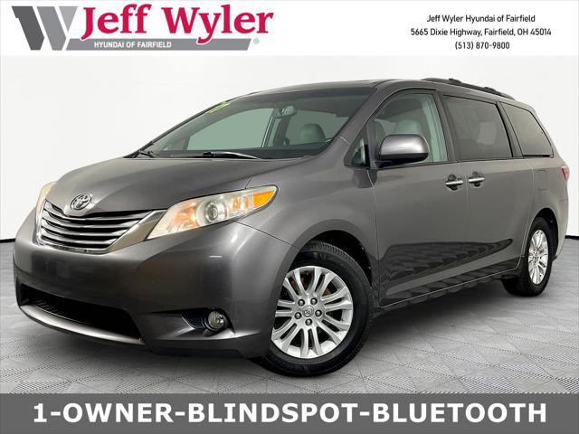 2017 Toyota Sienna - $18,280
