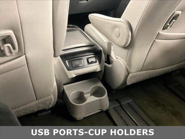 2017 Toyota Sienna - $18,280