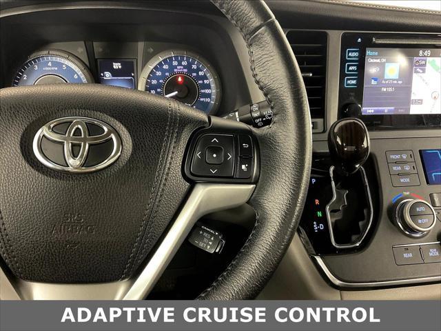 2017 Toyota Sienna - $18,280
