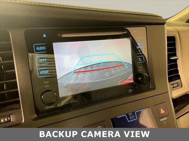 2017 Toyota Sienna - $18,280