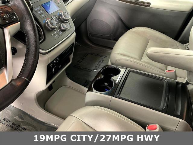 2017 Toyota Sienna - $18,280