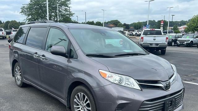 Preowned 2020 Toyota Sienna XLE 7-Passenger Auto Access Seat for Sale