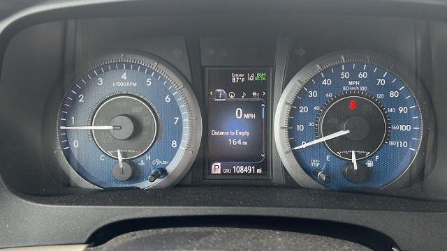 2020 Toyota Sienna XLE 7-Passenger Auto Access Seat