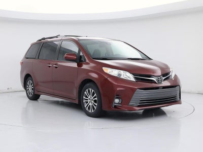 Photo of a 2018 Toyota Sienna XLE 8-Passenger 4DR Mini-Van for sale