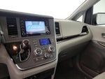2018 Sienna Thumbnail 15