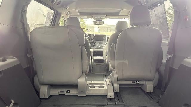 2018 Toyota Sienna Limited Premium 7-Passenger