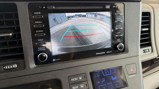2018 Toyota Sienna XLE 8-Passenger