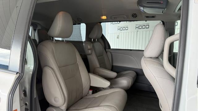 2018 Toyota Sienna XLE 8-Passenger
