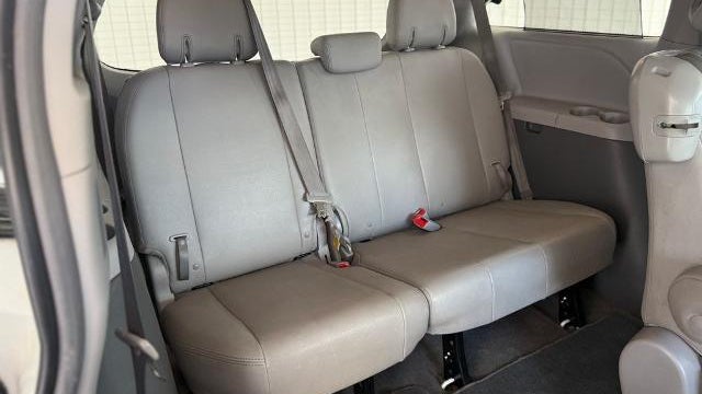 2018 Toyota Sienna XLE 8-Passenger