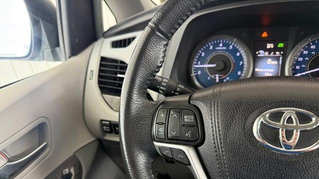 2018 Toyota Sienna XLE 8-Passenger