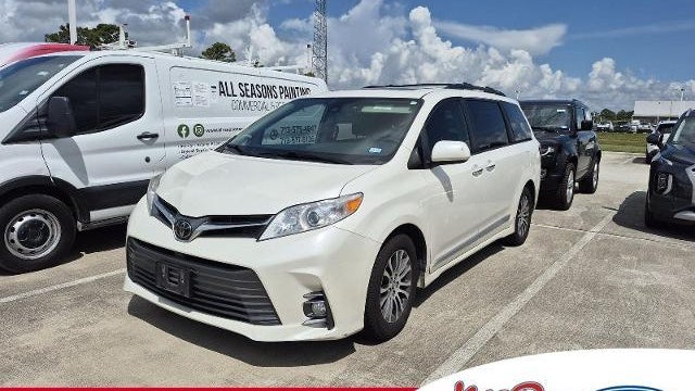 Preowned 2019 Toyota Sienna XLE 7-Passenger Auto Access Seat for Sale