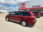 2017 Sienna Thumbnail 4