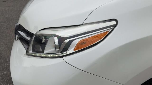 2018 Toyota Sienna XLE 7-Passenger Auto Access Seat