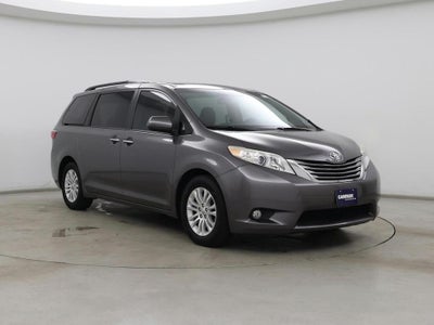 Photo of a 2017 Toyota Sienna XLE 7-Passenger Auto Access Seat 4DR Mini-Van for sale