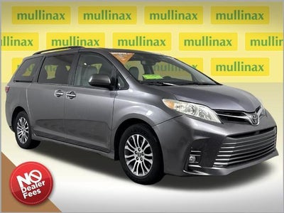 Photo of a 2018 Toyota Sienna XLE 7-Passenger Auto Access Seat 4DR Mini-Van for sale