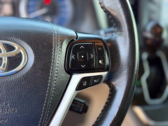 2019 Toyota Sienna - $26,473