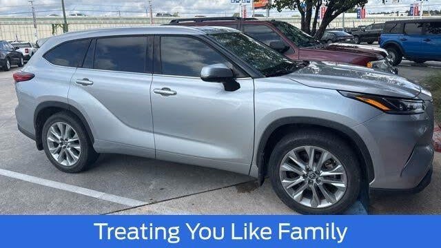 Preowned 2022 Toyota Highlander Limited for Sale